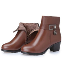 Load image into Gallery viewer, genuine leather  Women's warm booties