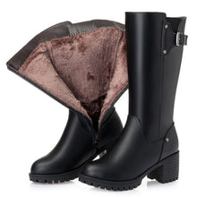 Load image into Gallery viewer, Female winter boots 2019