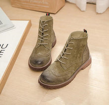Load image into Gallery viewer, Female Martin boots 2019